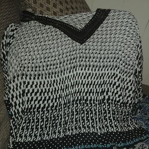 Swimsuit cover up or top! Plus 22/24